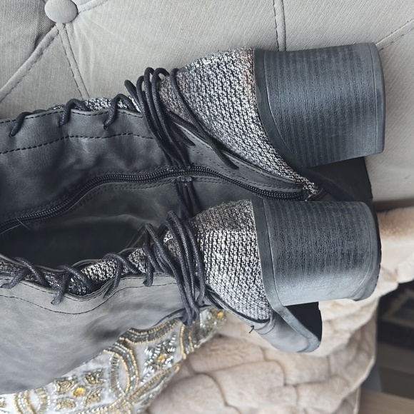 Lace Up BKE Sole Boots Grey Faux Leather - Picture 2 of 4